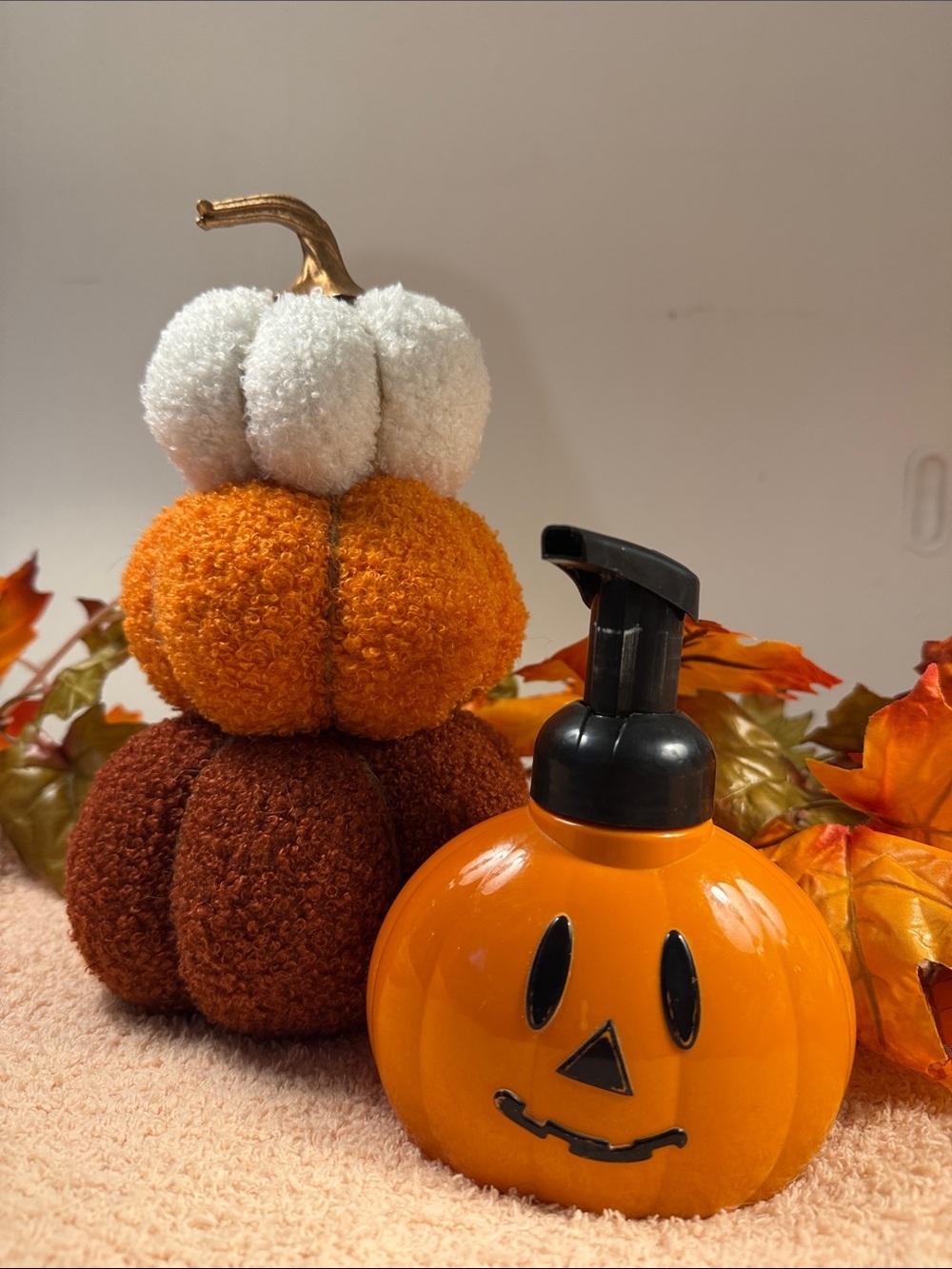 Set includes Halloween Pumpkin Foaming Soap Dispenser and Three Stacked Pumpkins